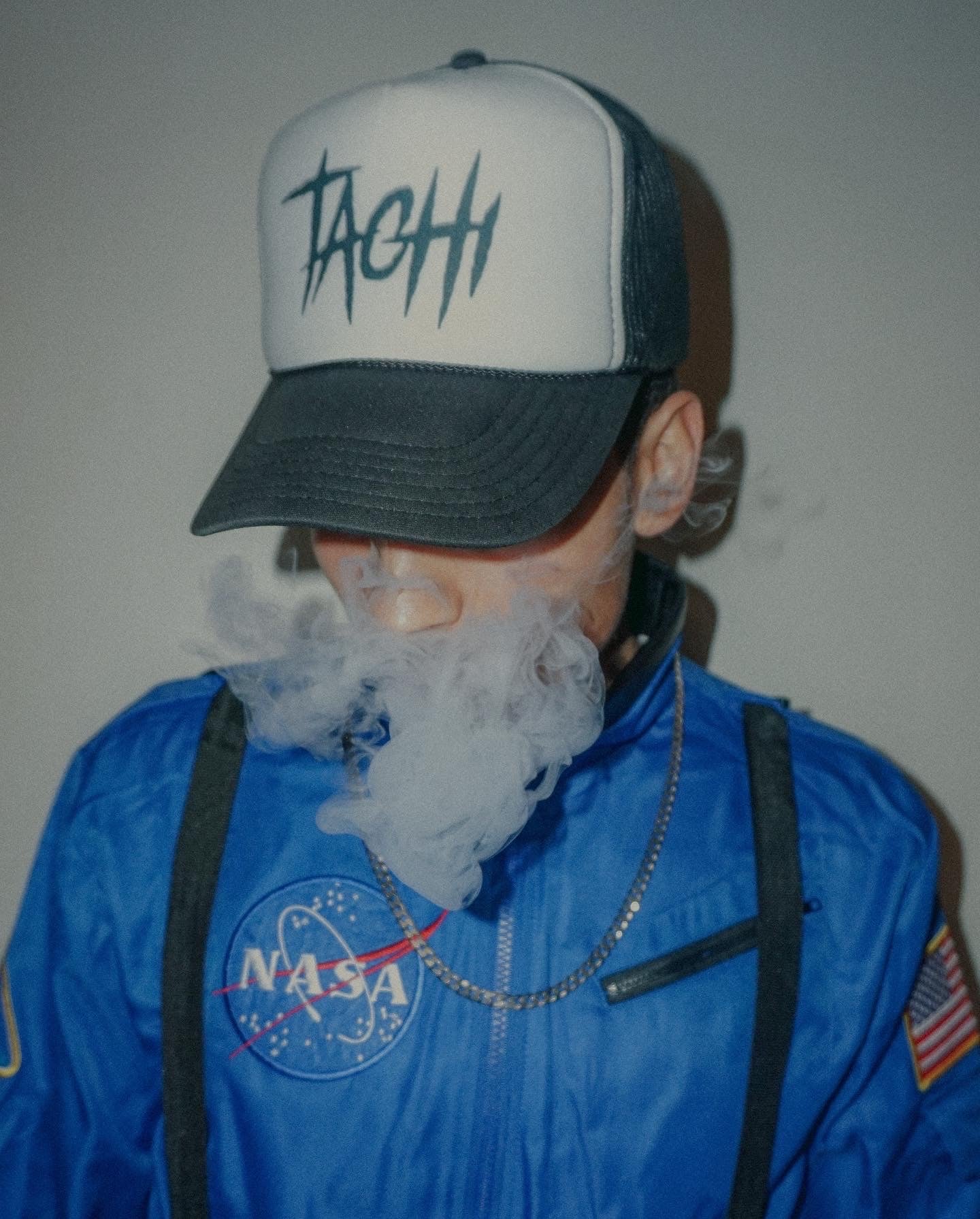 TACHI - Trucker Hats (black)